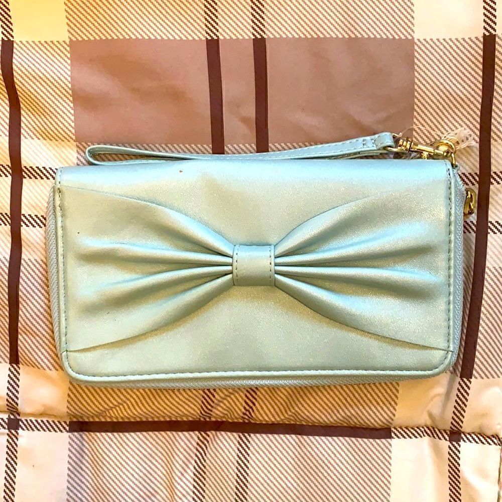 Mossimo Blue Bow Wristlet 